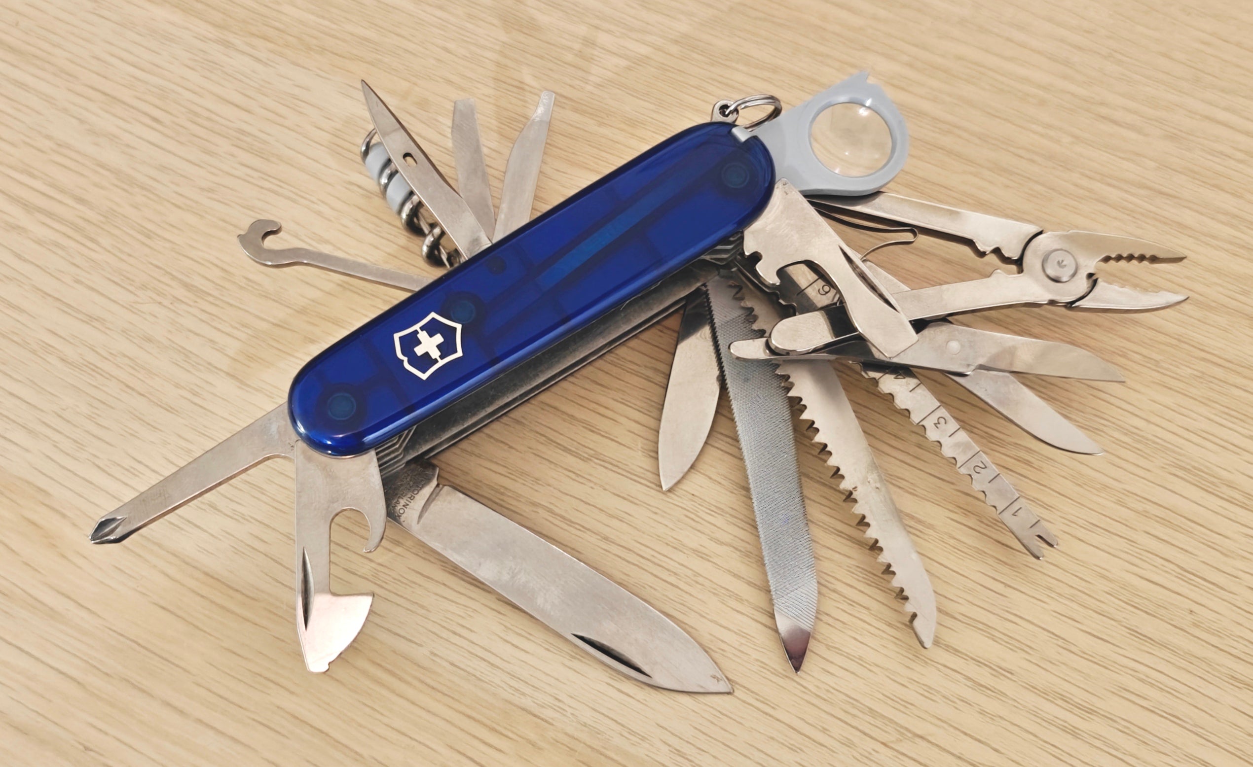 Victorinox Swiss Army Swisschamp Blue 1996-2005 leather pouch