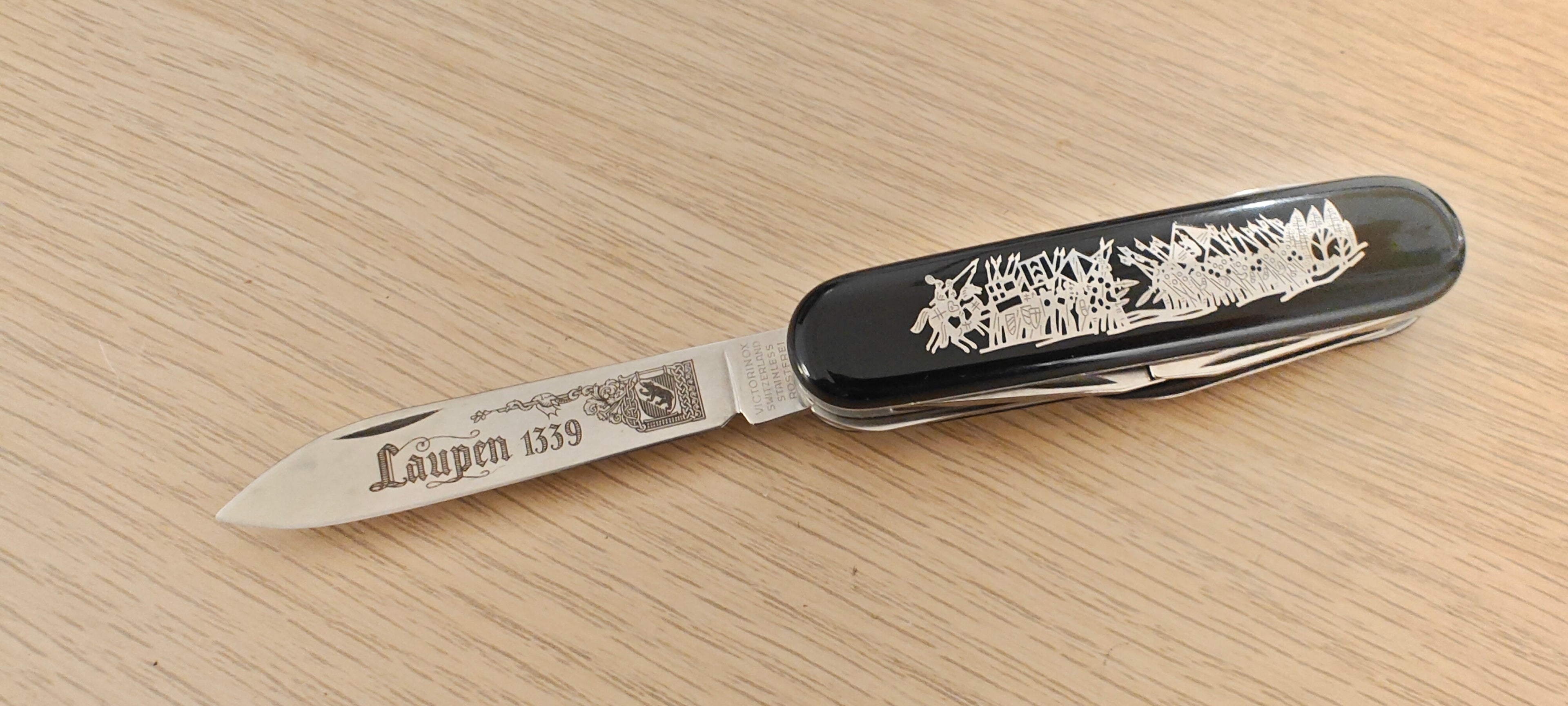 Victorinox Swiss Army Camper Battle Series Laupen 1339