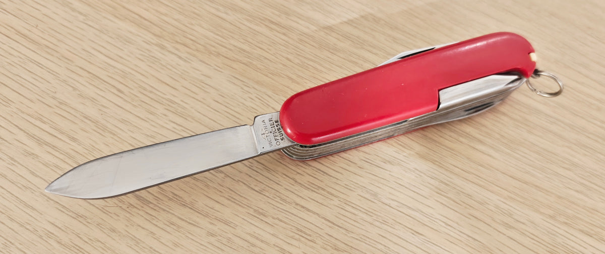 Victorinox Swiss Army Knife Master Craftsman 136maU Victoria 1971-1973