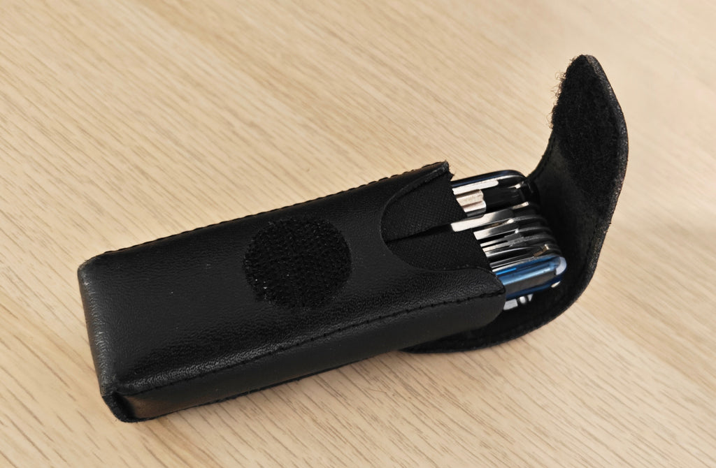 Victorinox Swiss Army Cybertool 41 Sapphire Old Cross + Pouch