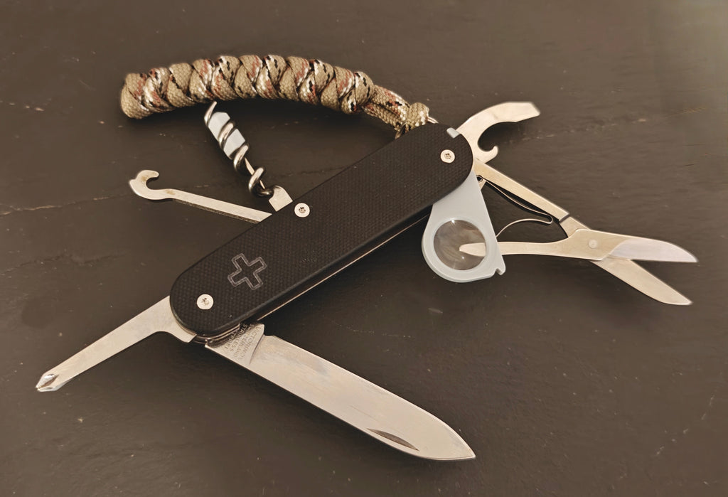 Victorinox Swiss Army Custom Yeoman G10 Scales