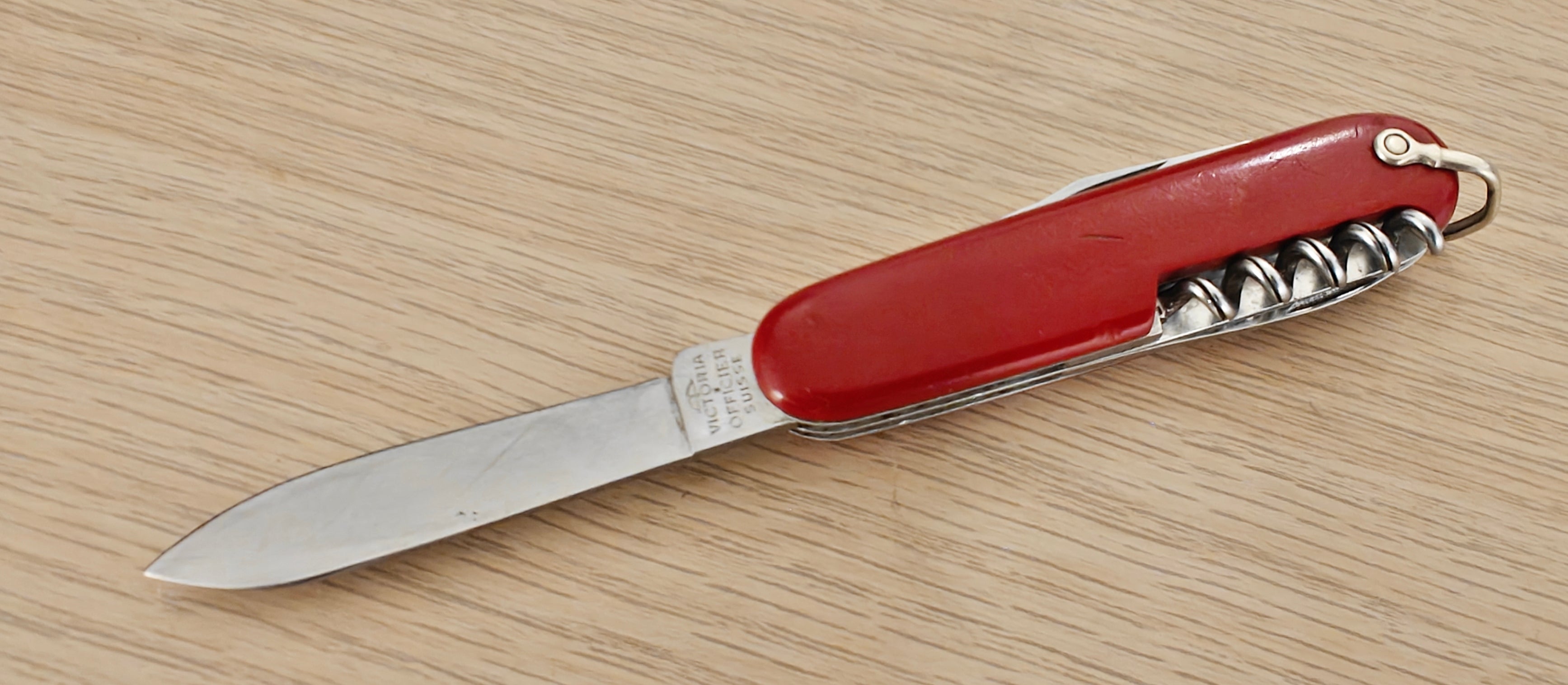 Victorinox Swiss Army Tourist Victoria 1961-1968 Bail