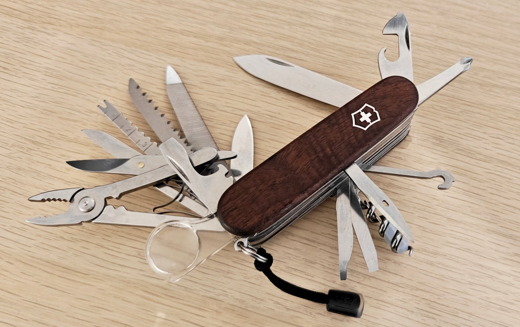 Victorinox Swiss Army Knife Swisschamp Walnut Wood