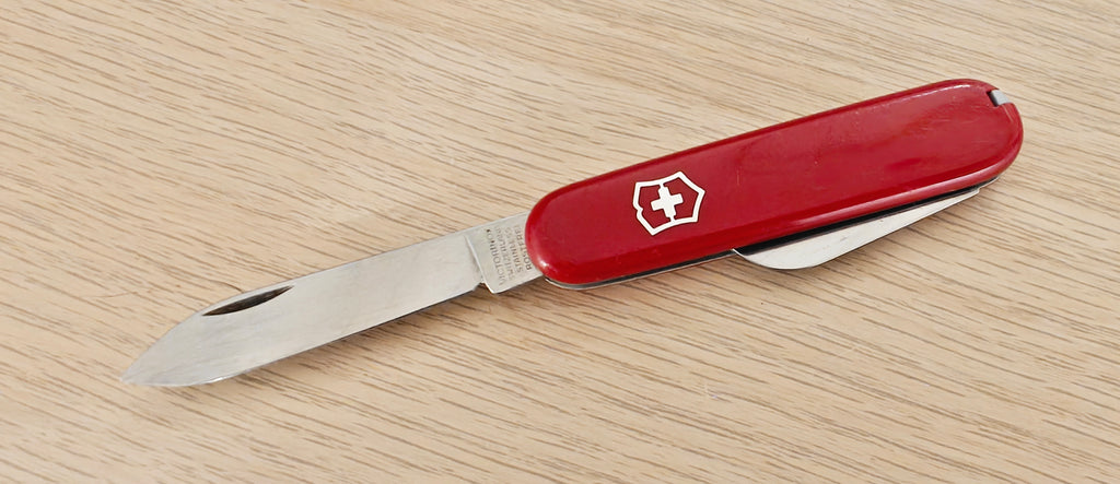 Navaja suiza Victorinox Electrician RadioShack 84mm