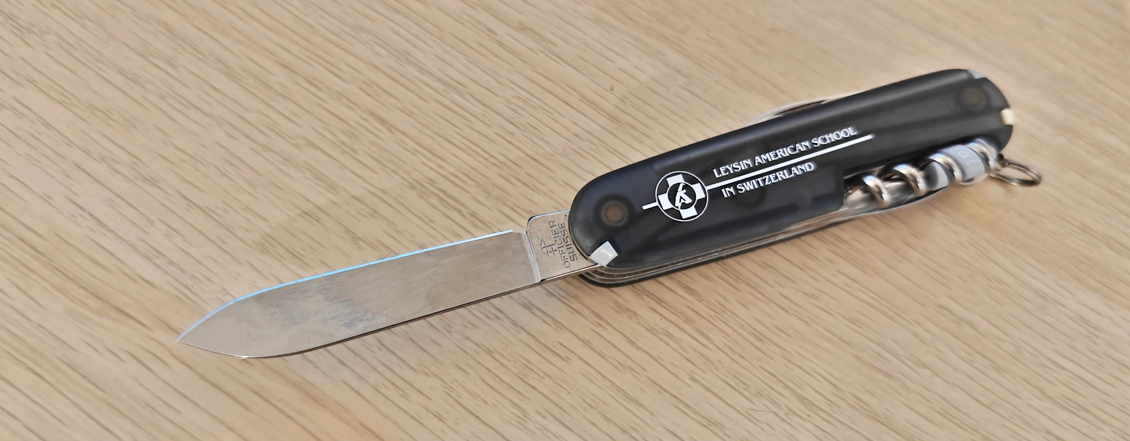 Victorinox Swiss Army Voyager Black Leysin American School