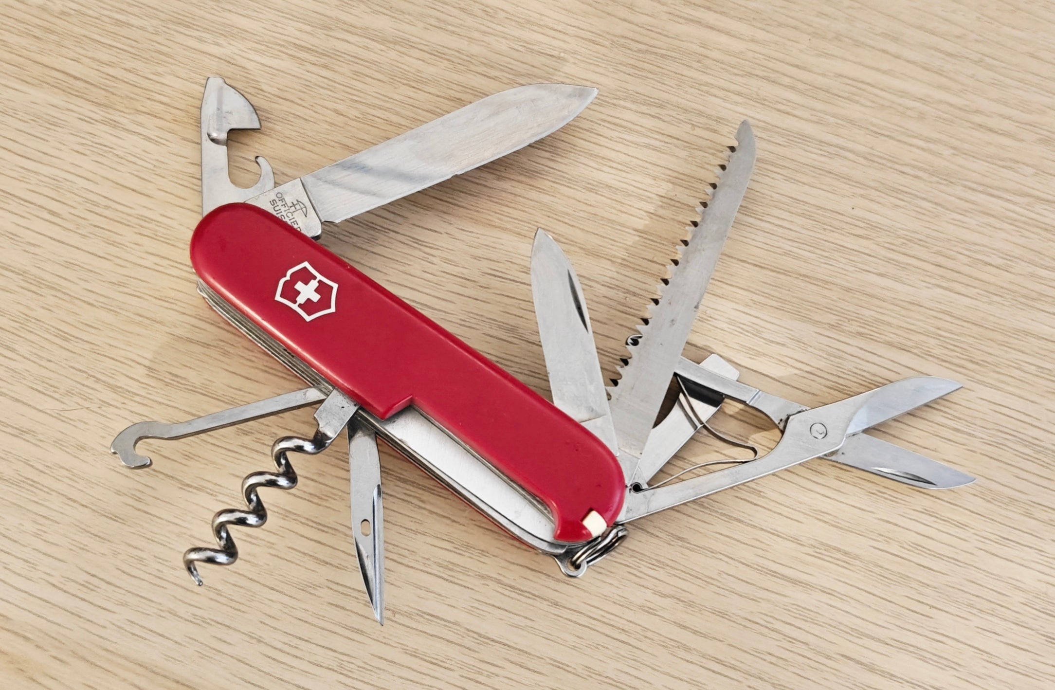 Victorinox Swiss Army Knife Huntsman NORTON metal inlay