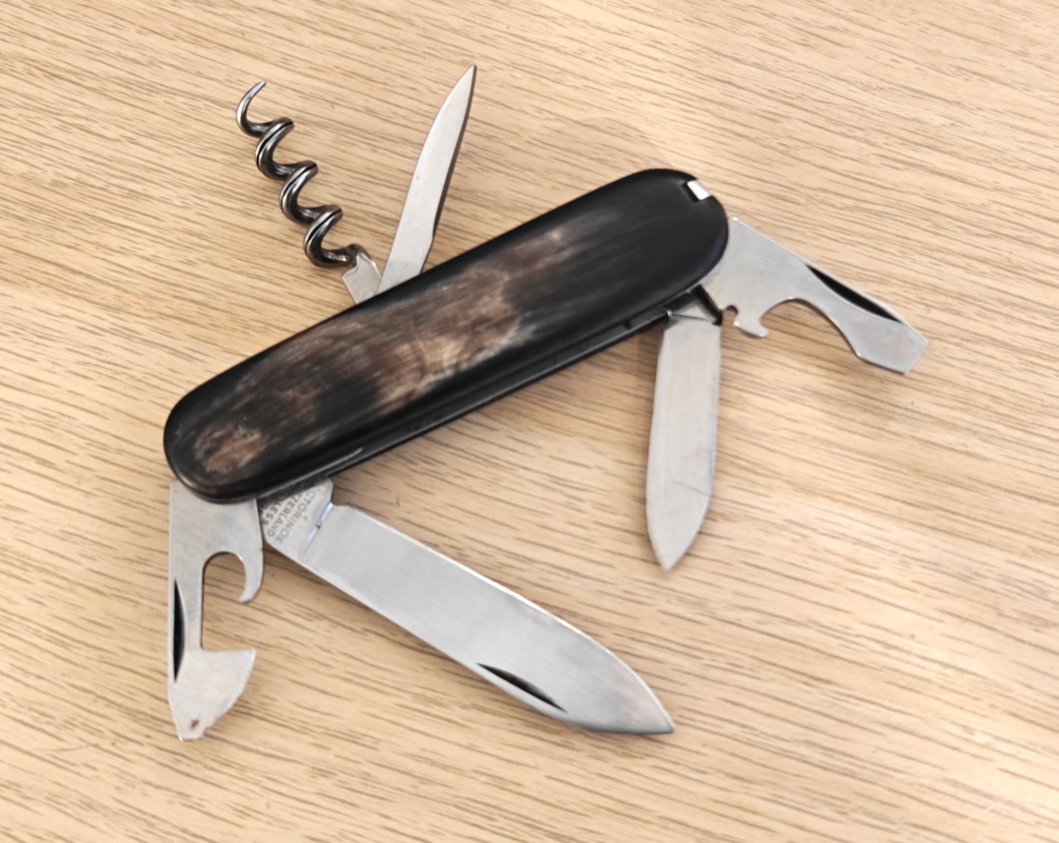 Victorinox Swiss Army Knife Tourist 84mm Horn 1976-1978