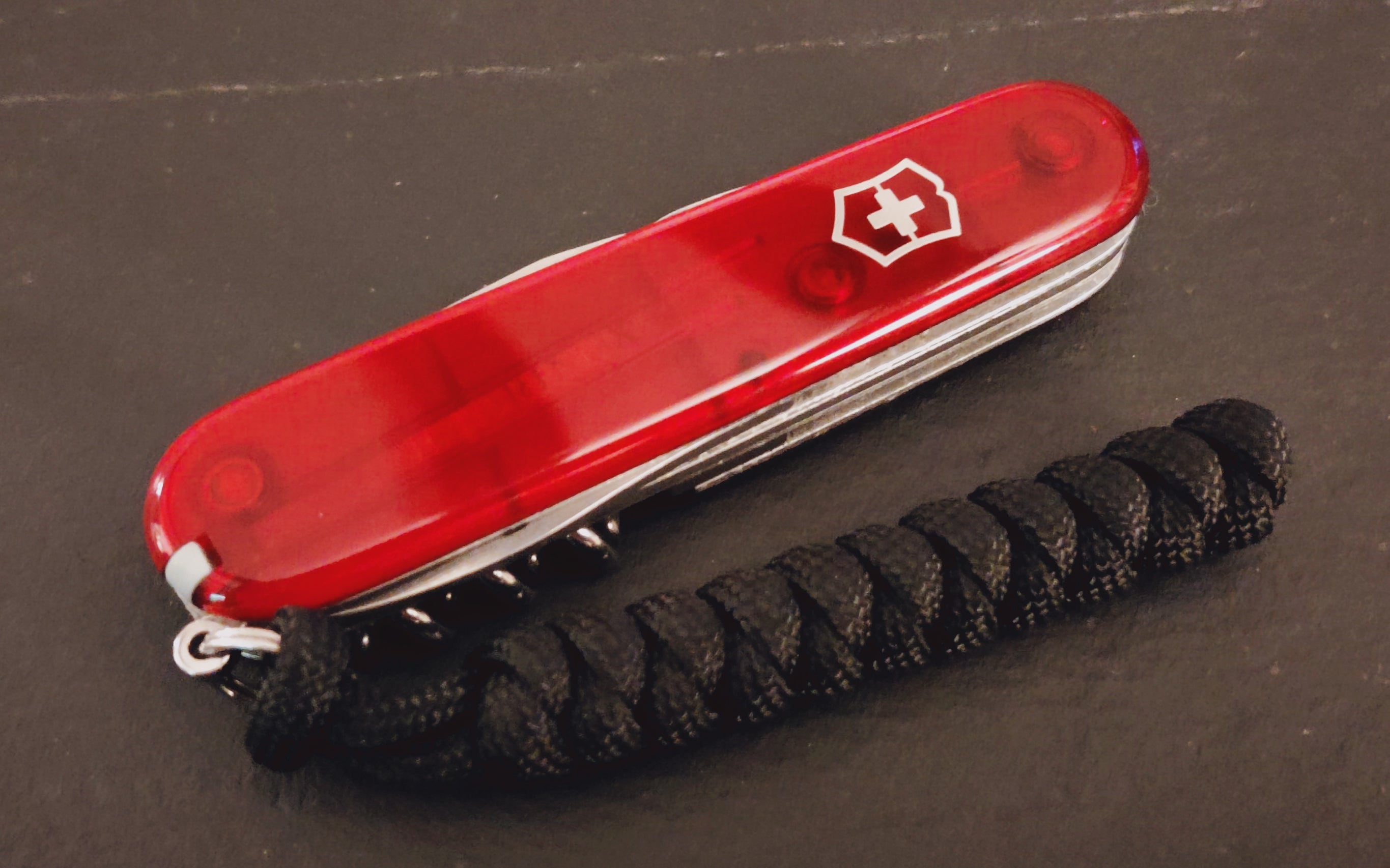 Cordão Paracord Preto para Victorinox SAK