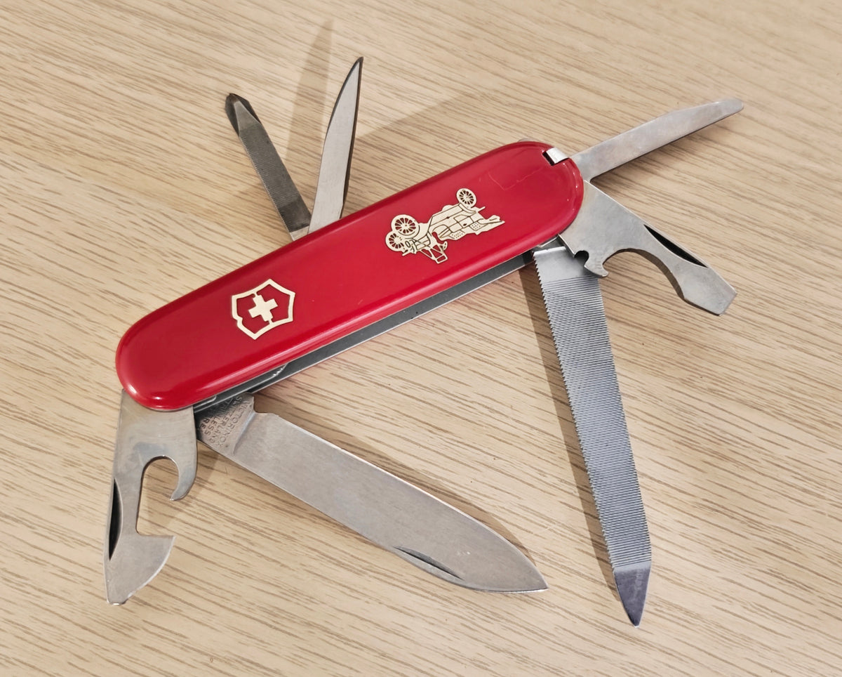 Couteau suisse Victorinox automobile Ford T Victoria 1973 rare