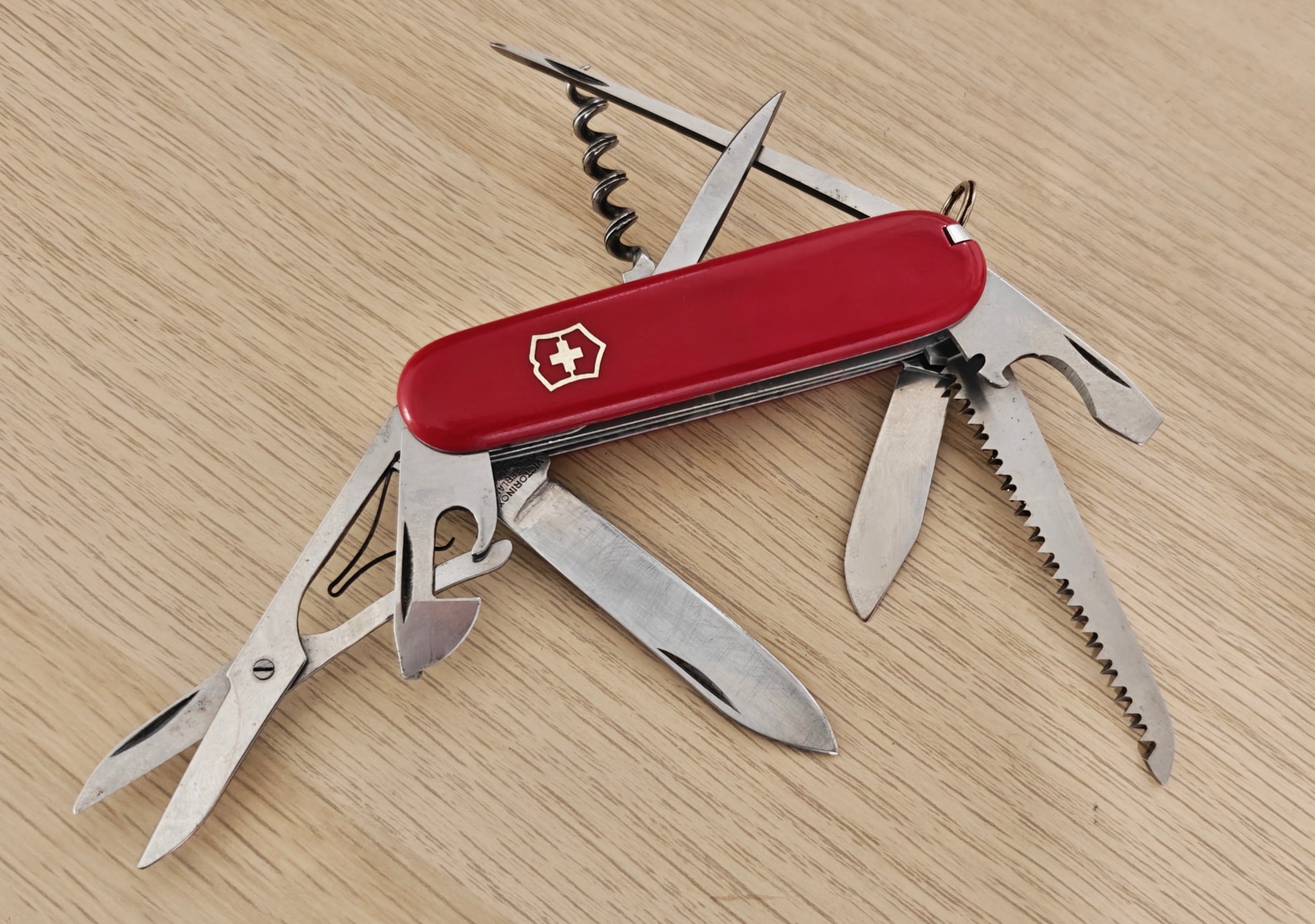 Victorinox Swiss Army Huntsman Victoria LNF 236U 1971-1973
