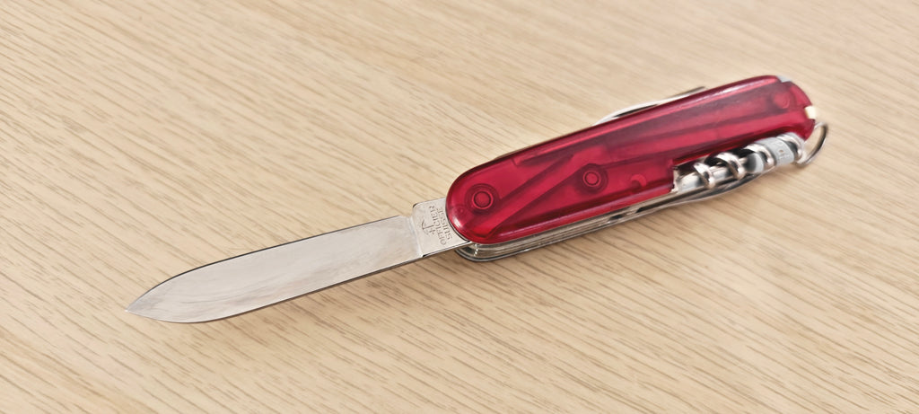 Victorinox Swiss Army Cybertool 29 Ruby Old Cross