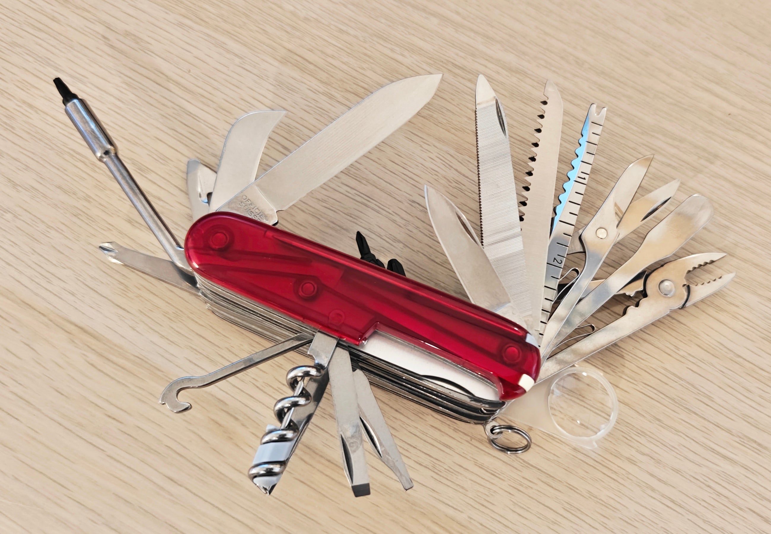 Victorinox Swiss Army Knife Swisschamp XLT NIB