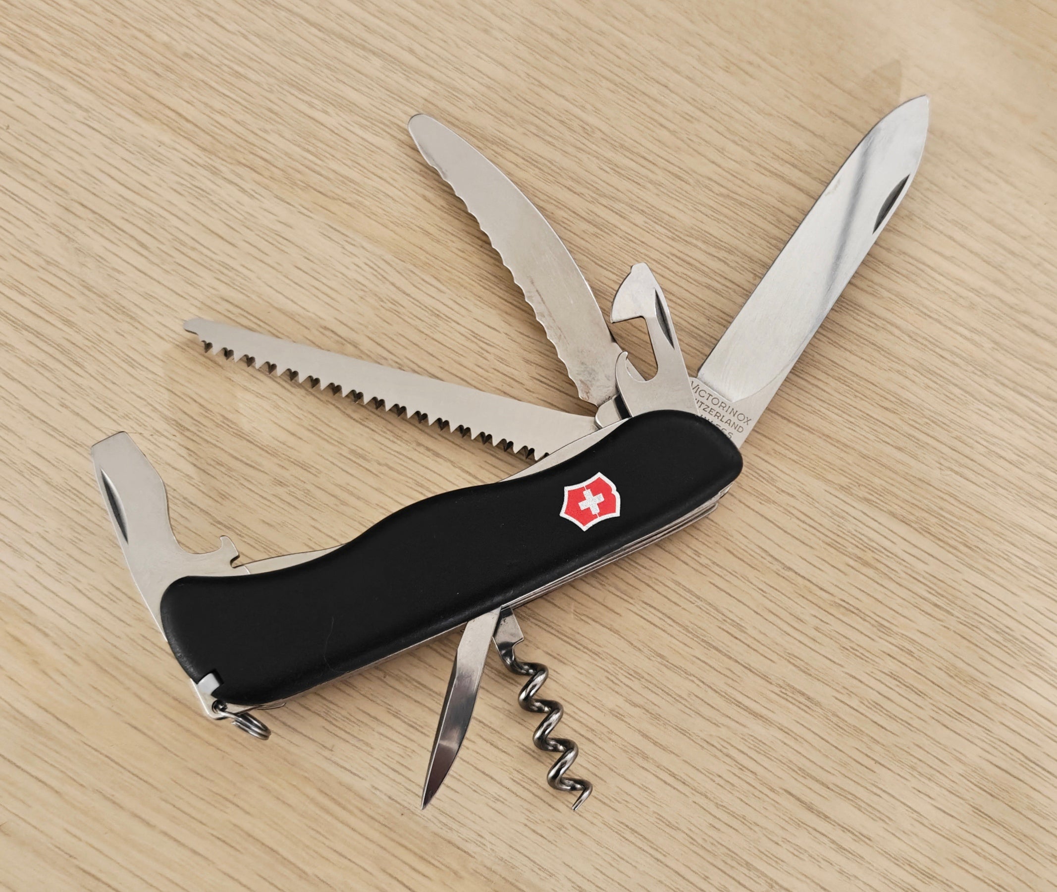Victorinox Swiss Army Knife Fireman liner lock