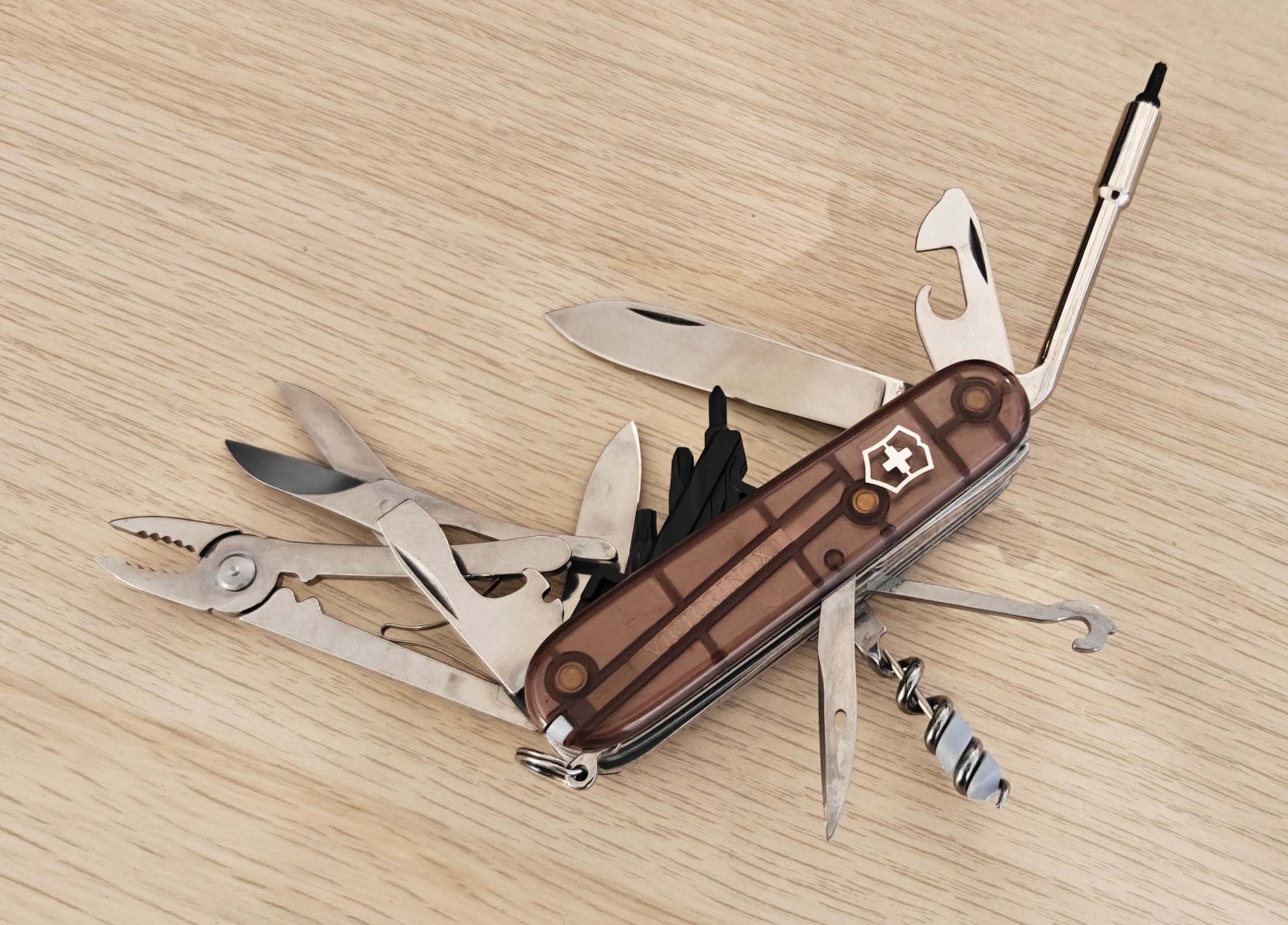 Victorinox Swiss Army Knife Cybertool 34 Onyx NIB